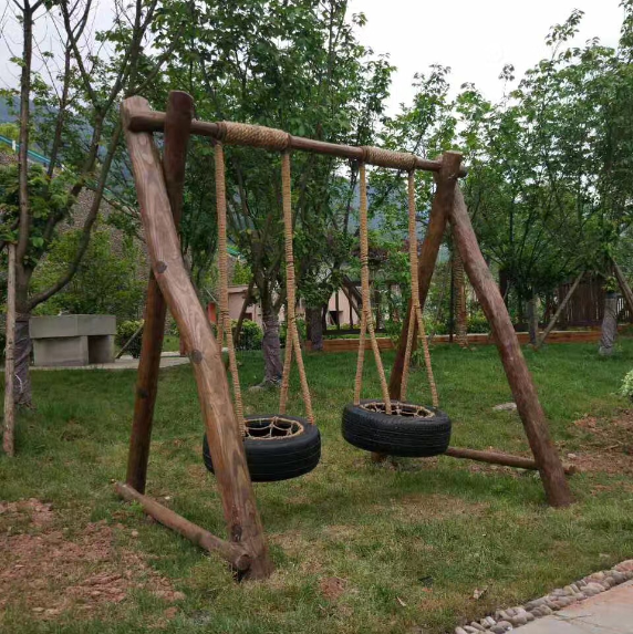 貴州房車露營(yíng)