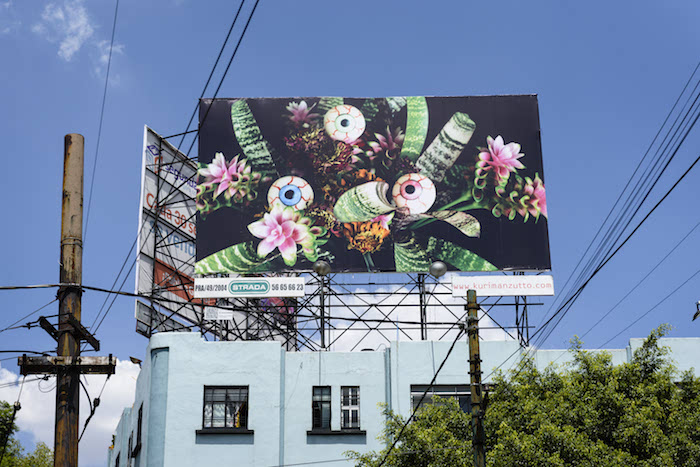 標(biāo)識廣告牌